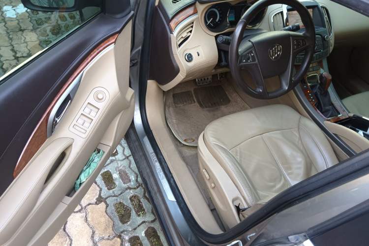 Used Buick LaCrosse 2009 2.4L Haoya Edition Driver Seat