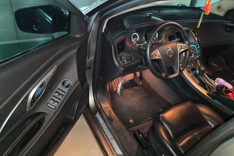 Used Buick LaCrosse 2009 3.0L Flagship Edition Driver Seat