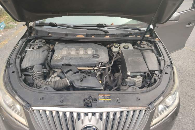 Used Buick LaCrosse 2009 2.4L Luxury Edition Engine Bay