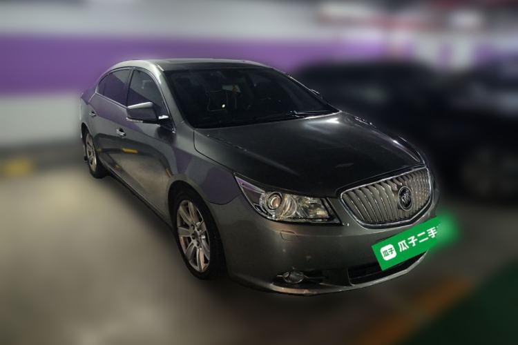 Used Buick LaCrosse 2009 3.0L Flagship Edition Front Right 45 Deg
