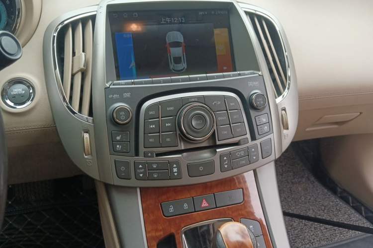Used Buick LaCrosse 2010 3.0L Flagship Edition Audio And AC Panel