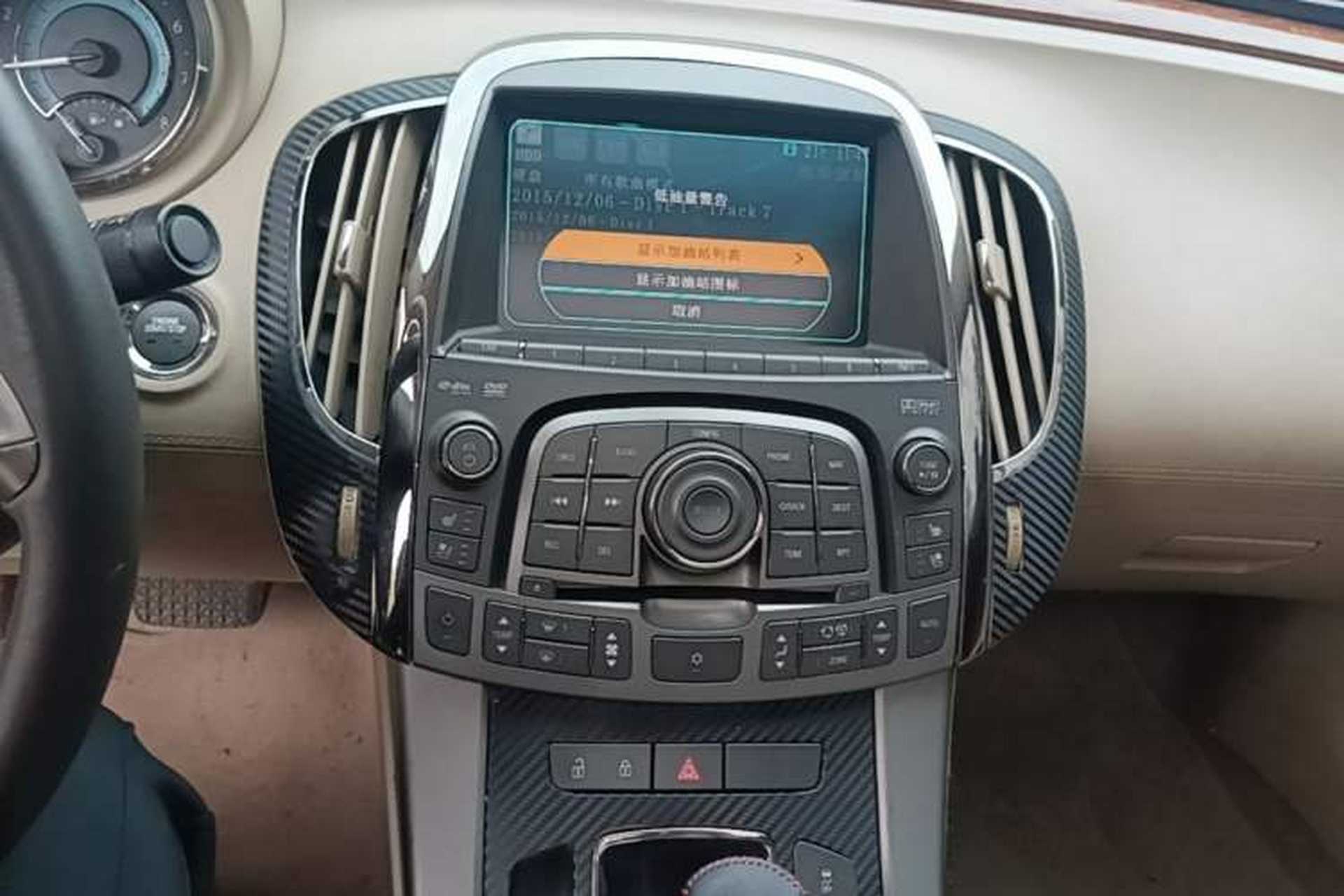 Used Buick LaCrosse 2010 2.4L Luxury Edition Audio And AC Panel