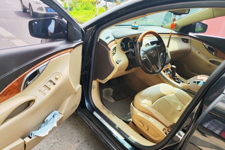 Used Buick LaCrosse 2010 2.4L Luxury Edition Driver Seat