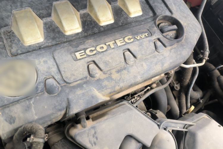 Used Buick LaCrosse 2010 2.4L Elegant Edition Engine Bay