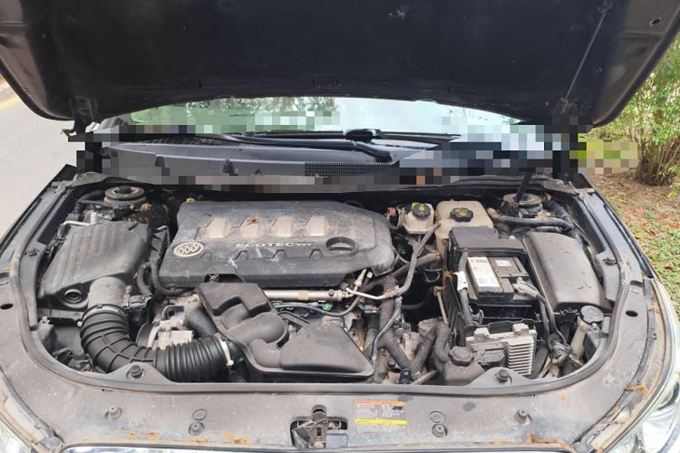 Used Buick LaCrosse 2010 2.4L Luxury Edition Engine Bay