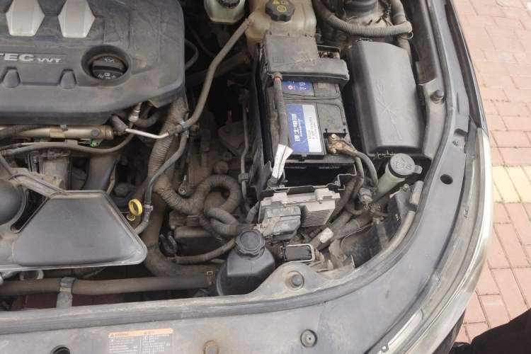 Used Buick LaCrosse 2010 2.4L Haoya Edition Engine Bay Left