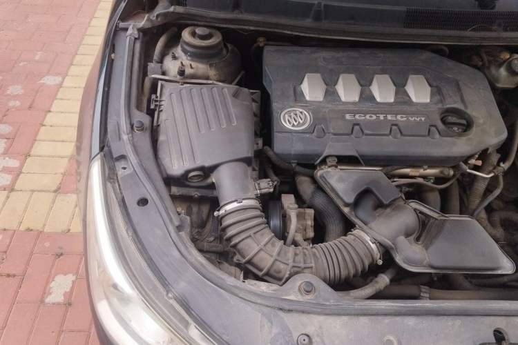 Used Buick LaCrosse 2010 2.4L Haoya Edition Engine Bay Right