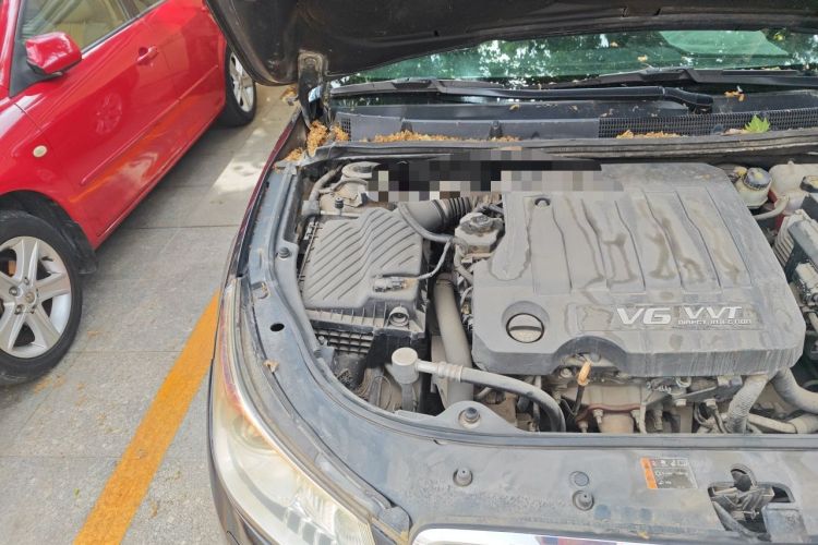 Used Buick LaCrosse 2010 3.0L Flagship Edition Engine Bay Right