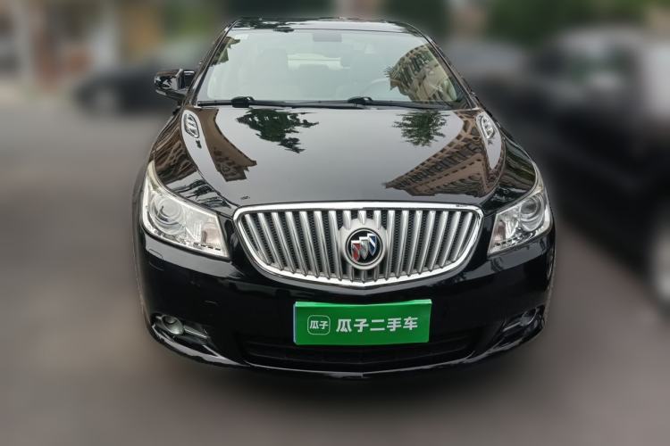 Used Buick LaCrosse 2010 3.0L Flagship Edition Front