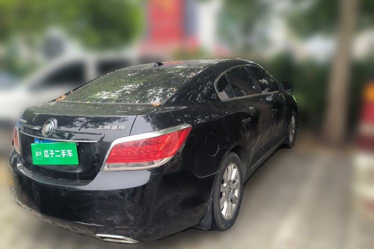 Used Buick LaCrosse 2010 2.4L Elegant Edition Front