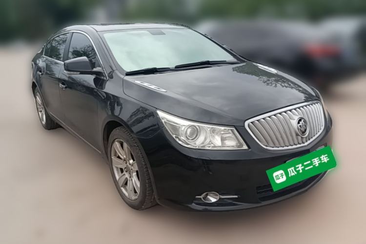Used Buick LaCrosse 2010 2.4L Luxury Edition Front Right 45 Deg