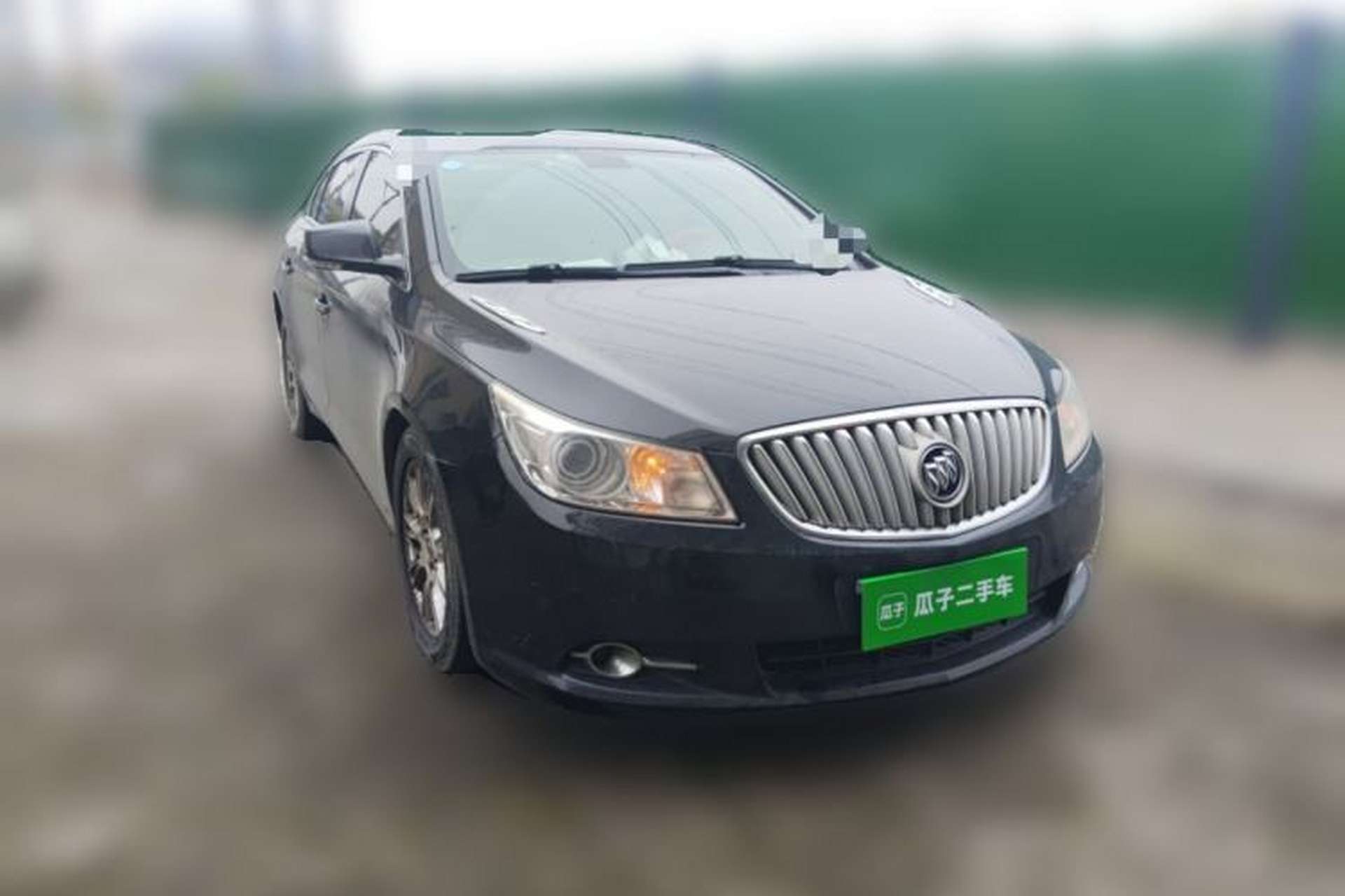 Used Buick LaCrosse 2010 2.0T Comfort Edition Front Right 45 Deg