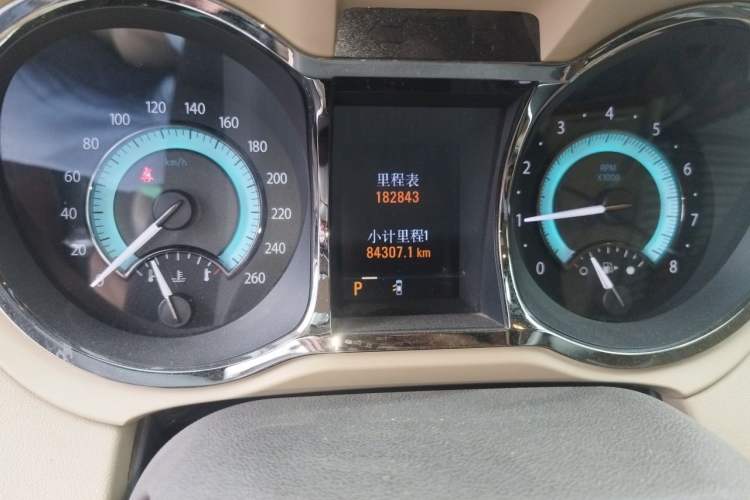 Used Buick LaCrosse 2010 2.4L Haoya Edition Instrument Cluster