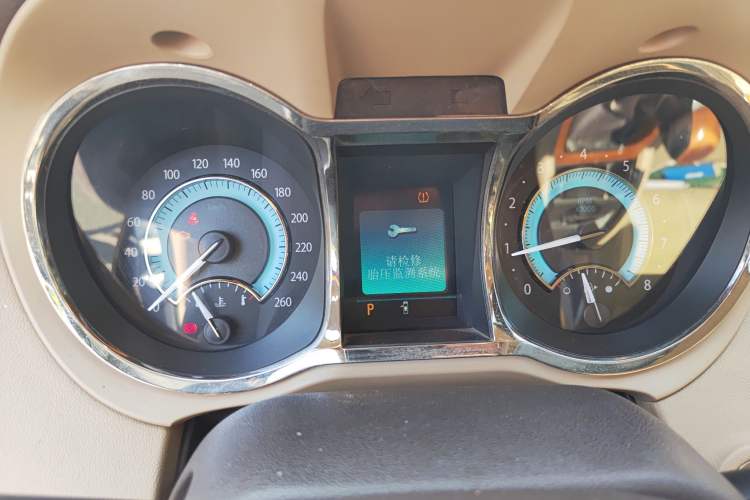 Used Buick LaCrosse 2010 2.4L Luxury Edition Instrument Cluster