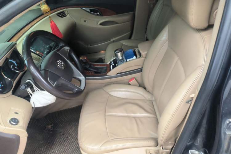 Used Buick LaCrosse 2010 2.4L Elegant Edition Left Front Seat