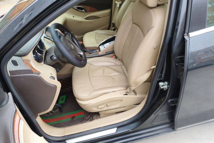 Used Buick LaCrosse 2010 2.0T Comfort Edition Left Front Seat