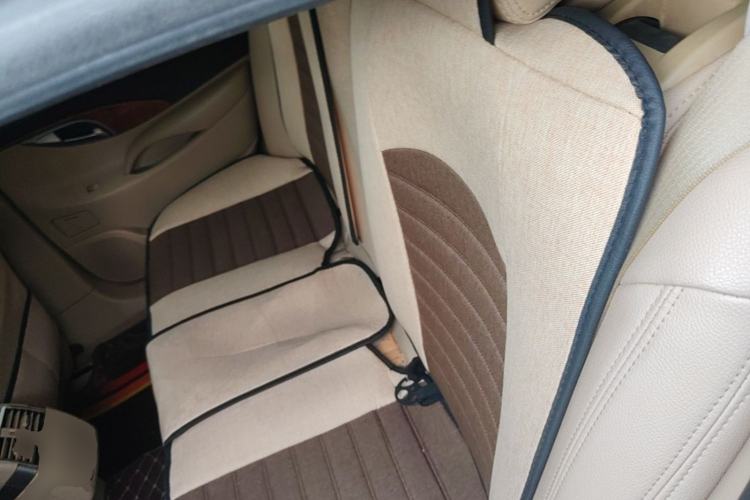 Used Buick LaCrosse 2010 2.0T Comfort Edition Left Rear Seat