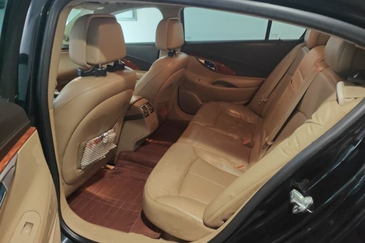 Used Buick LaCrosse 2010 2.4L Luxury Edition Left Rear Seat