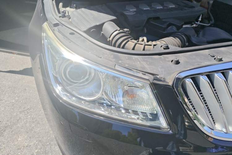 Used Buick LaCrosse 2010 2.4L Haoya Edition Right Front Headlight