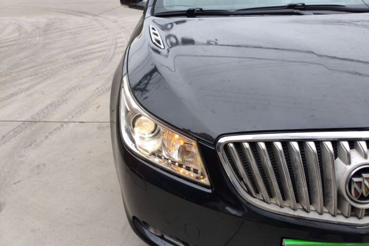 Used Buick LaCrosse 2010 2.0T Comfort Edition Right Front Headlight