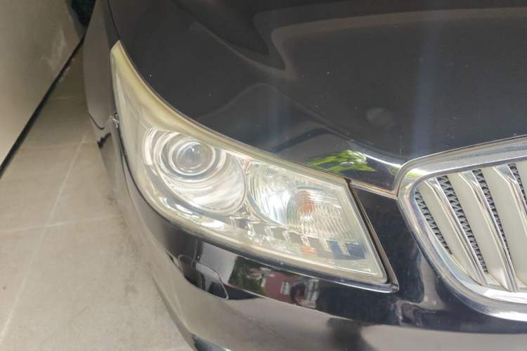 Used Buick LaCrosse 2010 2.4L Luxury Edition Right Front Headlight