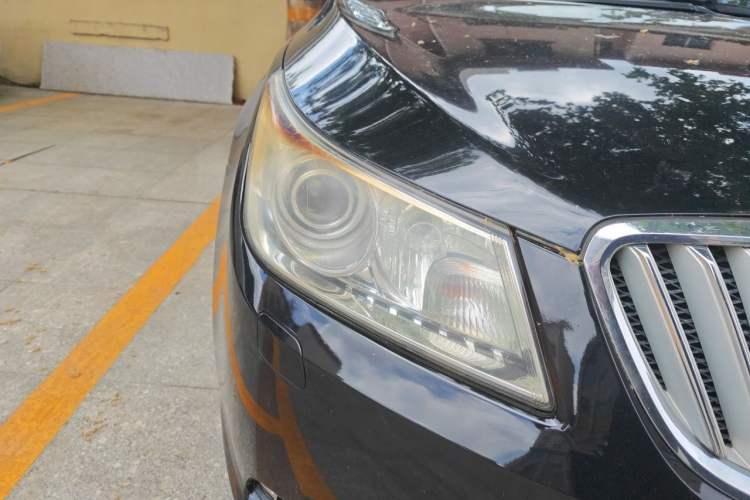 Used Buick LaCrosse 2010 3.0L Flagship Edition Right Front Headlight