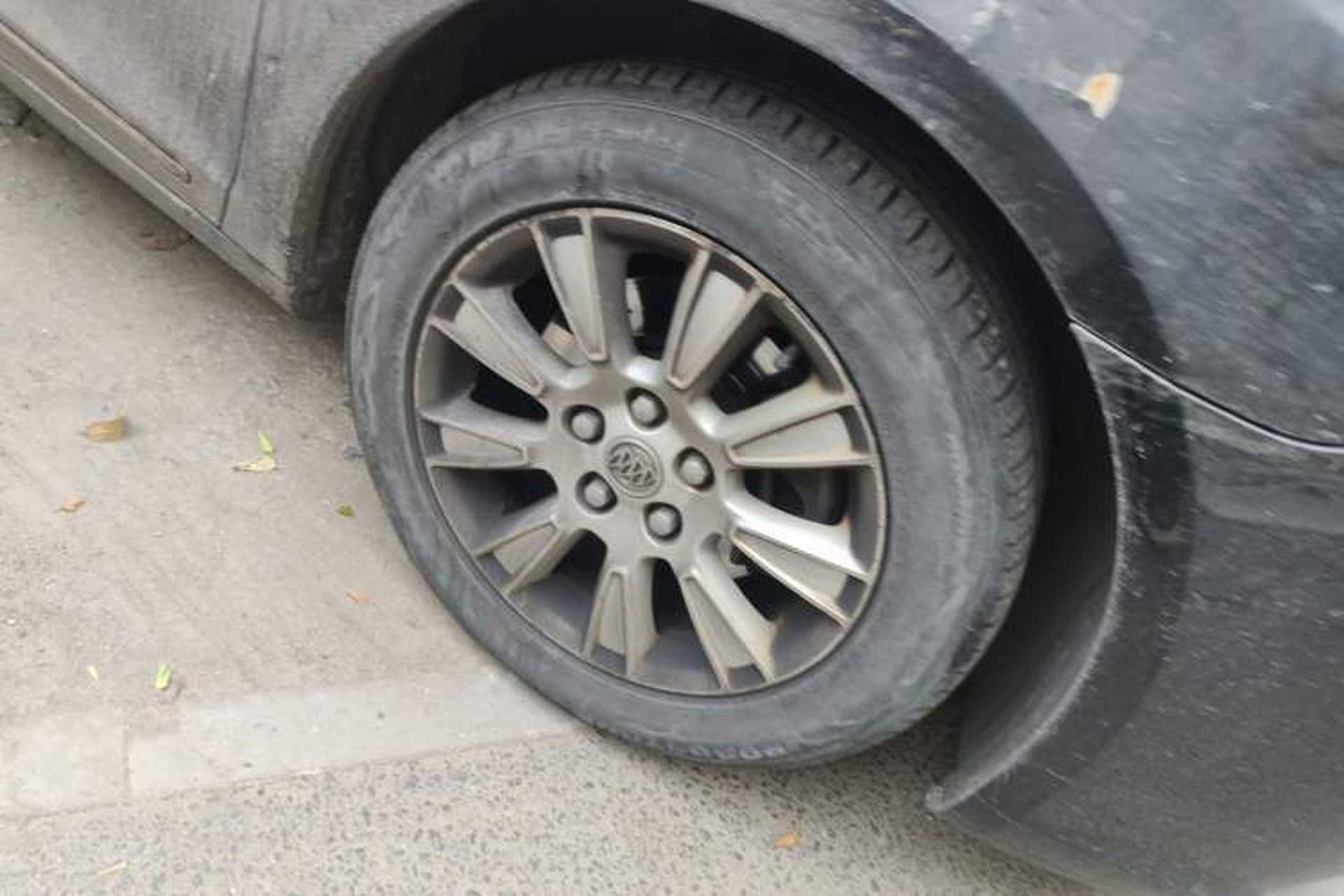 Used Buick LaCrosse 2010 2.4L Haoya Edition Right Front Wheel Hub