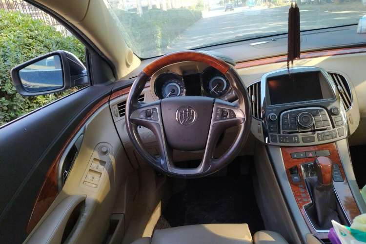 Used Buick LaCrosse 2010 3.0L Flagship Edition Steering Wheel