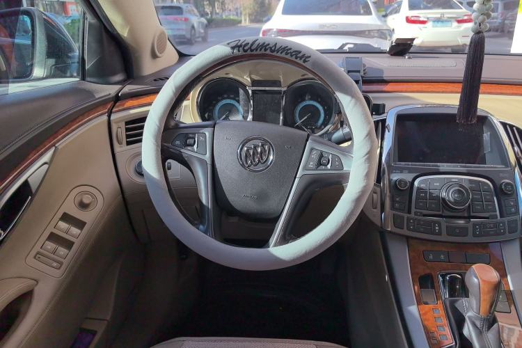 Used Buick LaCrosse 2010 3.0L Flagship Edition Steering Wheel