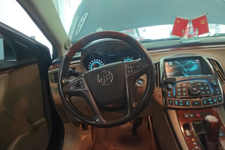 Used Buick LaCrosse 2010 2.4L Luxury Edition Steering Wheel