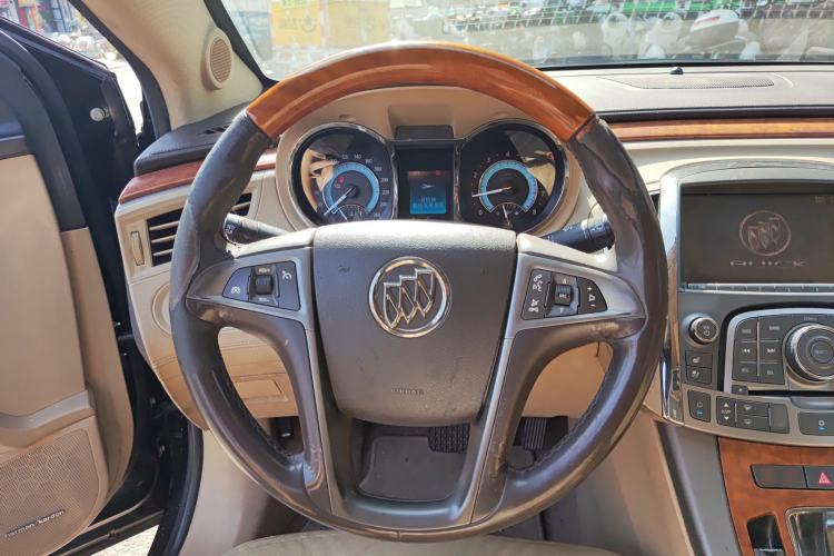 Used Buick LaCrosse 2010 2.4L Luxury Edition Steering Wheel