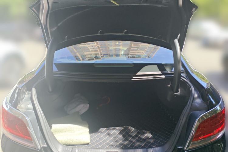 Used Buick LaCrosse 2010 2.4L Haoya Edition Trunk