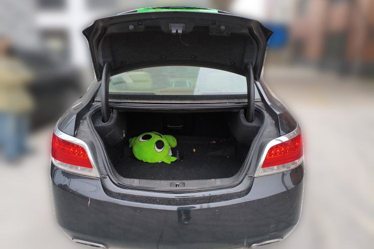 Used Buick LaCrosse 2010 2.0T Comfort Edition Trunk