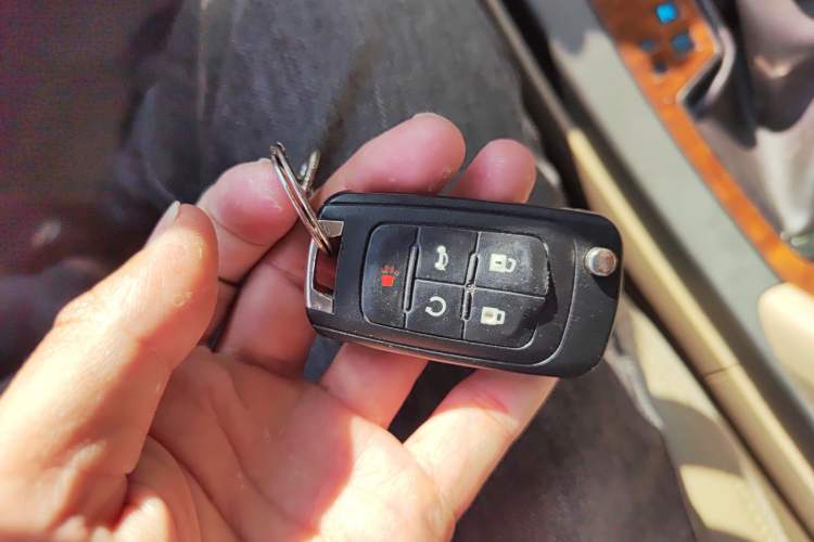 Used Buick LaCrosse 2010 2.4L Luxury Edition Vehicle Key