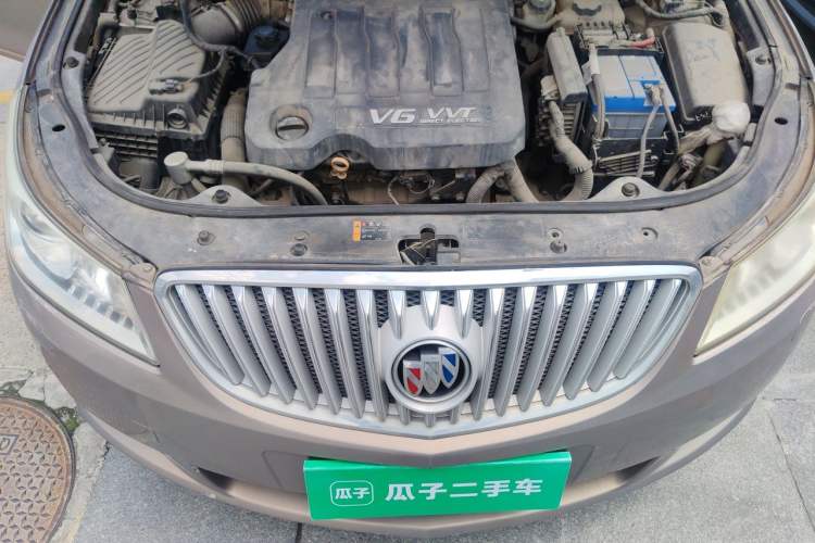 Used Buick LaCrosse 2010 3.0L Flagship Edition Engine Bay