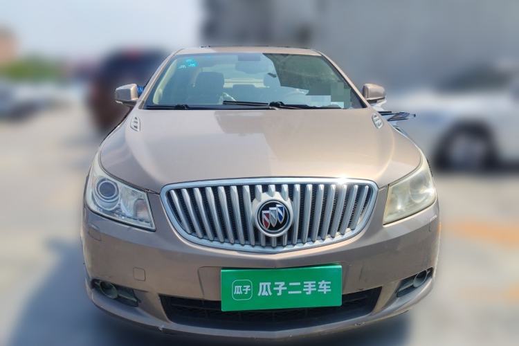 Used Buick LaCrosse 2010 3.0L Flagship Edition Front
