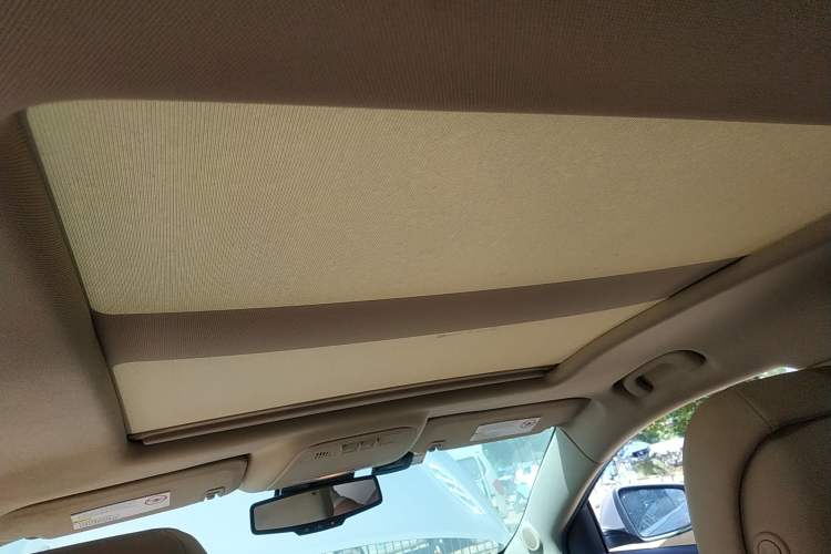 Used Buick LaCrosse 2010 2.4L Haoya Edition Headliner