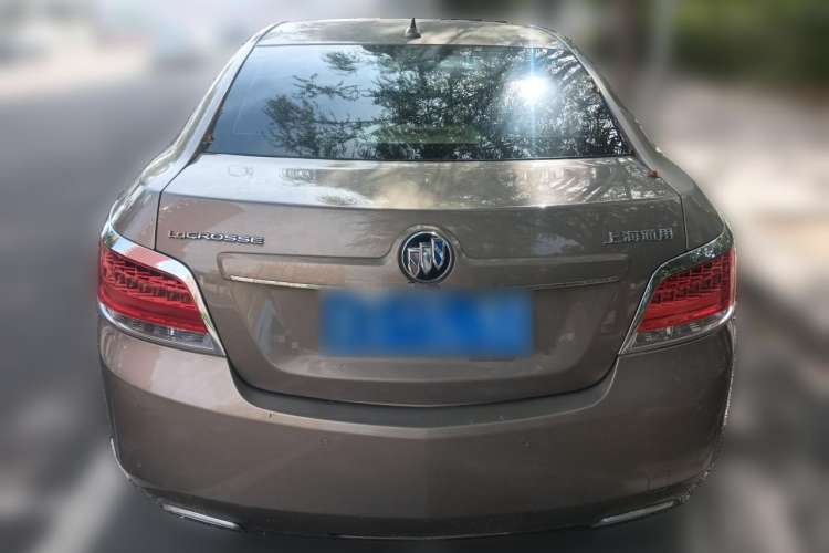 Used Buick LaCrosse 2010 2.4L Luxury Edition Rear