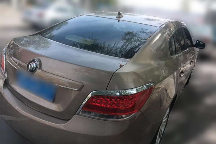 Used Buick LaCrosse 2010 2.4L Luxury Edition Rear Right 45 Deg