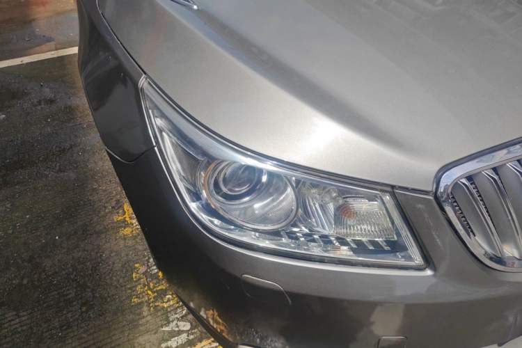 Used Buick LaCrosse 2010 2.0T Haoya Edition Right Front Headlight