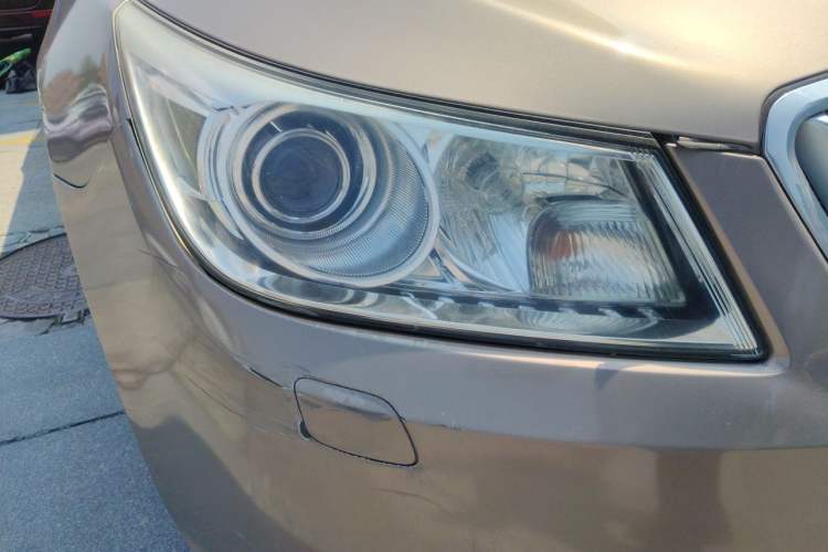 Used Buick LaCrosse 2010 3.0L Flagship Edition Right Front Headlight