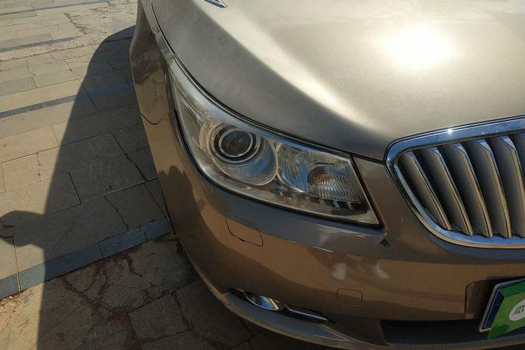 Used Buick LaCrosse 2010 2.4L Haoya Edition Right Front Headlight