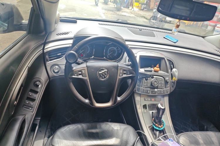 Used Buick LaCrosse 2010 2.0T Haoya Edition Steering Wheel