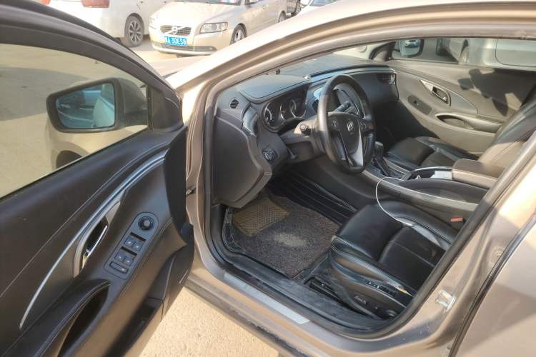 Used Buick LaCrosse 2010 3.0L Flagship Edition Driver Seat