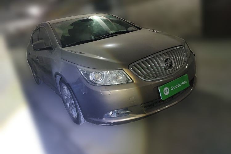 Used Buick LaCrosse 2010 2.4L Haoya Edition Front Right 45 Deg