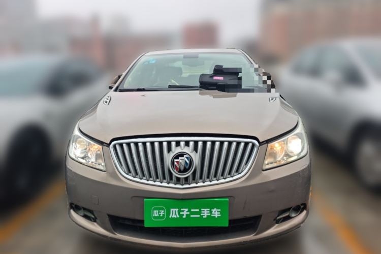 Used Buick LaCrosse 2010 3.0L Flagship Edition Front