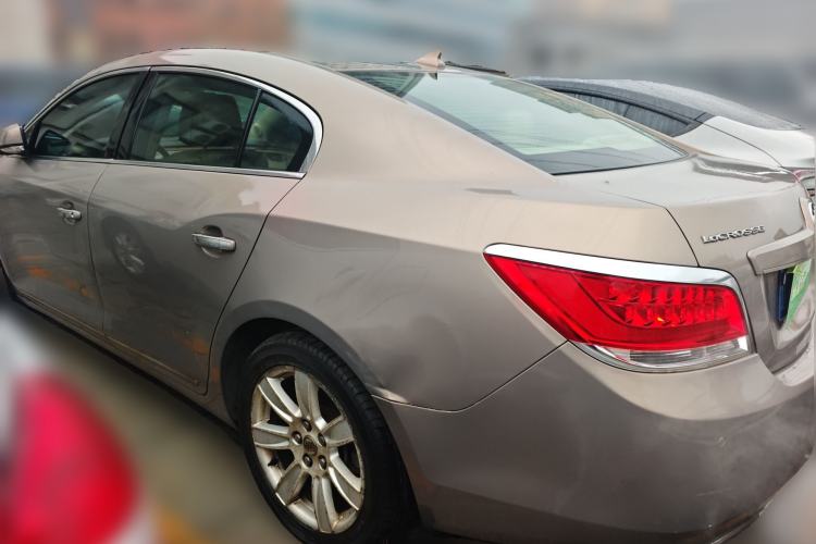 Used Buick LaCrosse 2010 3.0L Flagship Edition Rear Left 45 Deg