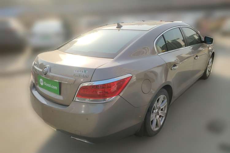 Used Buick LaCrosse 2010 3.0L Flagship Edition Rear Right 45 Deg