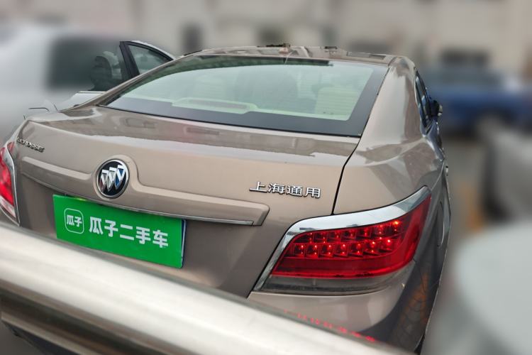 Used Buick LaCrosse 2010 3.0L Flagship Edition Rear