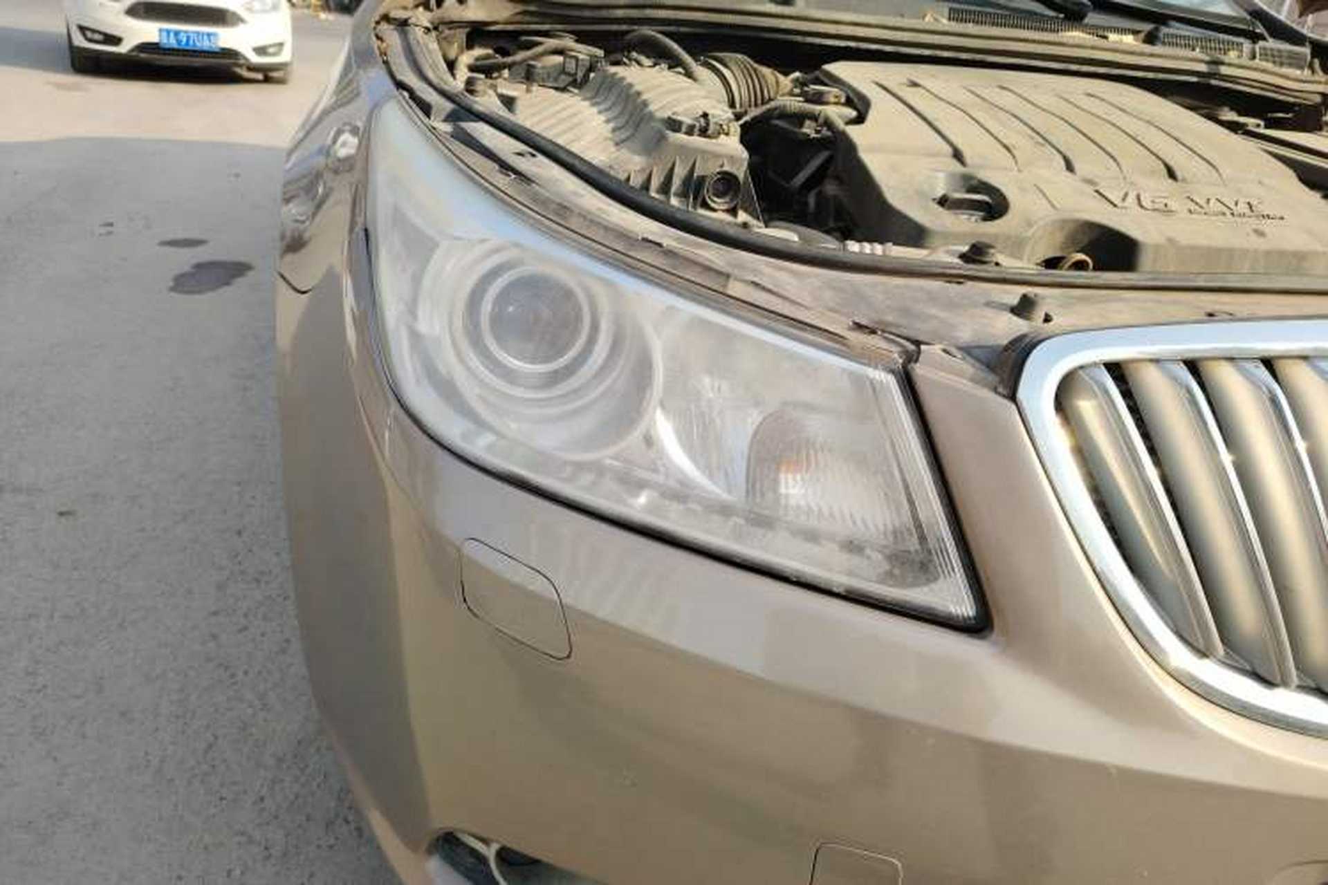 Used Buick LaCrosse 2010 3.0L Flagship Edition Right Front Headlight